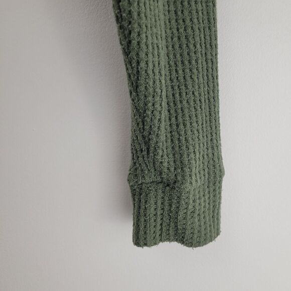 F21 cropped waffle knit hoodie - Picture 6 of 8